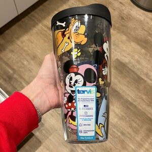 Nwt Tervis DISNEY classic characters 24oz tumbler